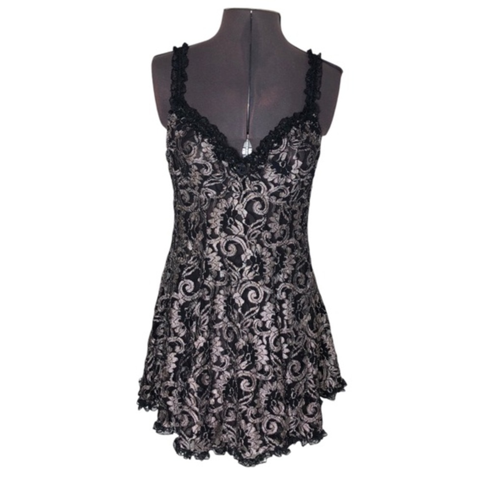 Hillard & Hanson Stretch Lace Black Gold Rose Underwire Nightgown Babydoll M